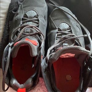 Size 11 Air jordan True flight Black Infrared 23